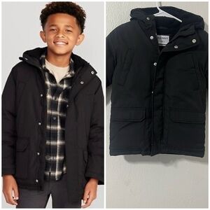 Old Navy Small (6-7) Black Boys Hooded Zip-Front Water-Resistant Jacket  NWOT